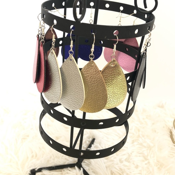 Metallic Gold Leather Teardrop Earrings NEW - Picture 5 of 5